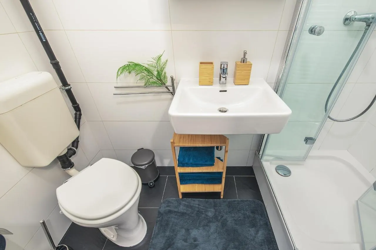 Delightful Apartment - Near Subway ウィーン